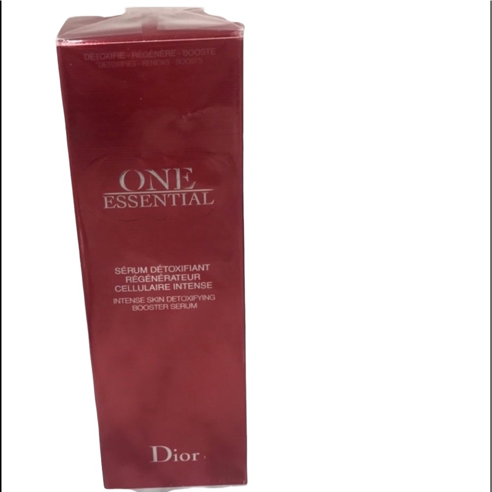 Dior One Essential Intense Skin Detoxifying Serum